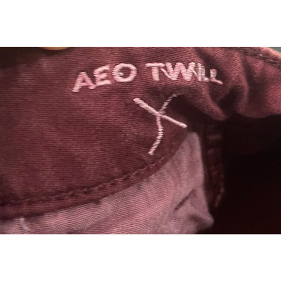 American Eagle AE Twill X Midi Shorts Super Stretch Size 00 Burgundy Purple Red - Picture 7 of 7